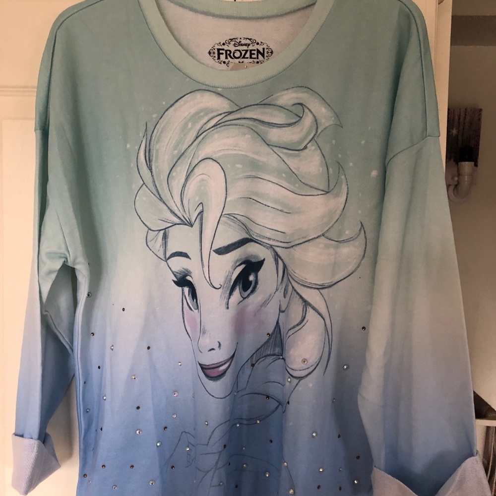 Disney Frozen top
